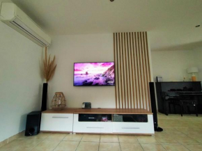 House with pool in Alpilles